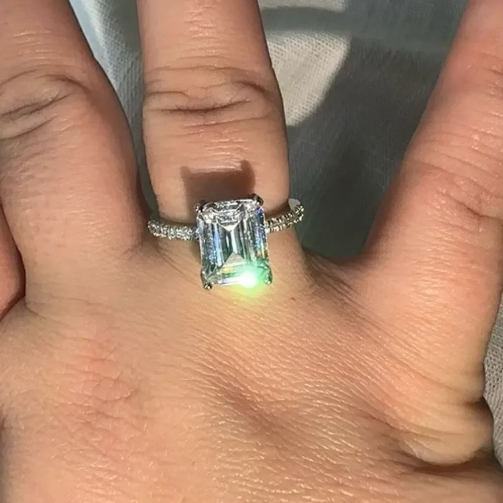 Cubic zirconia emery cut ring size 8